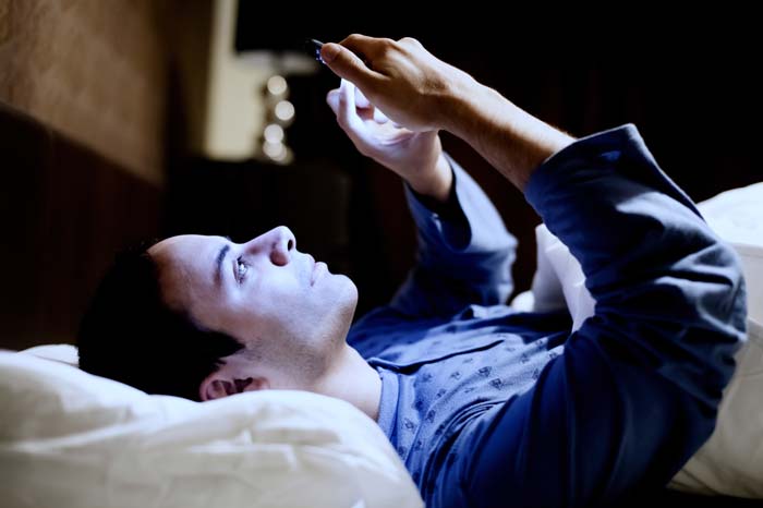 nada de celular antes de dormir